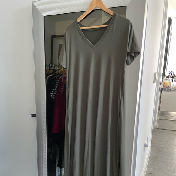 Maxi dress size S like new - Picture 8 of 10